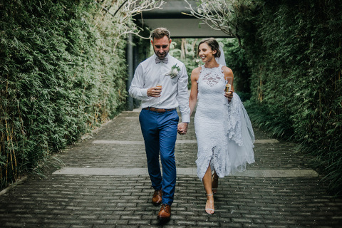 glass house by tirtha, glass house wedding, tirtha uluwatu, tirtha uluwatu wedding, bali wedding photography