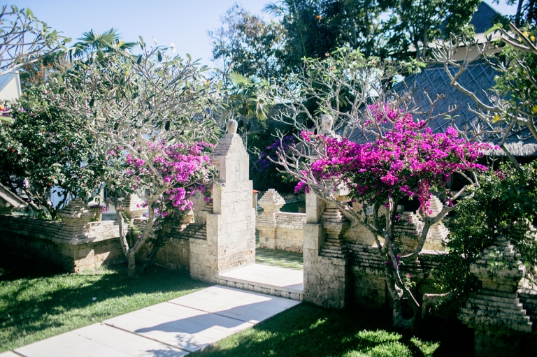 bali wedding photographer, bali wedding photography, tirtha bali, tirtha bali wedding, tirtha uluwatu, bali wedding videographer