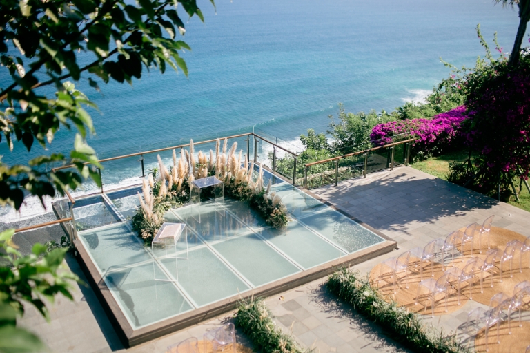 bali wedding photographer, bali wedding photography, tirtha bali, tirtha bali wedding, tirtha uluwatu, bali wedding videographer